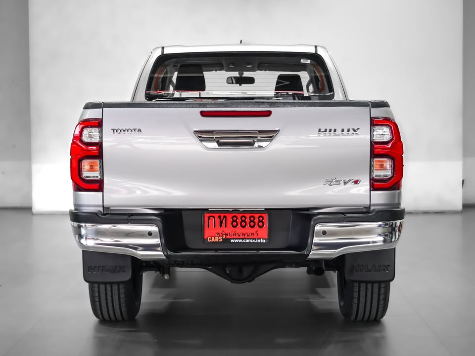 2020 Toyota hilux revo 2.4 prerunner entry smart cab view 5