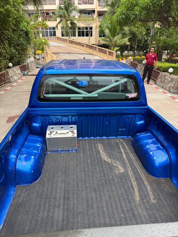 2016 Toyota hilux view 3